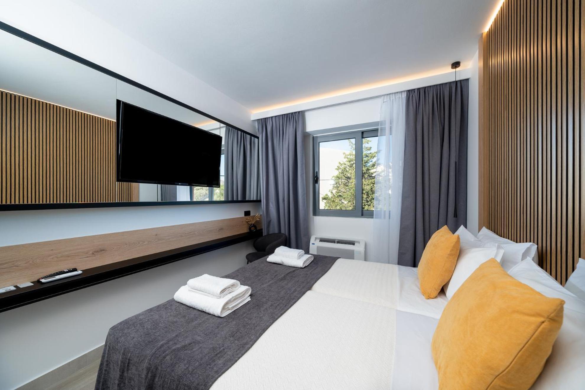 Incorsο - Smart Luxury Stay - Athens Airport - 24Hr Passcode Check In Markópoulon 外观 照片